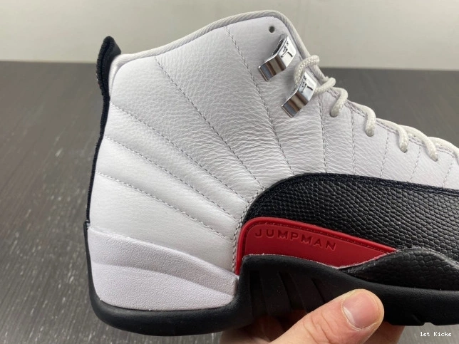1st Kicks Shoes Taxi CT8013-162 Jordan Red 12 Air 0818